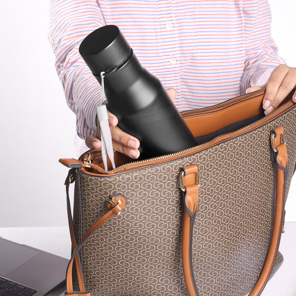 Stainless Steel Bottle 1L | Leak-Proof | GiftGlow | Easy to Carry